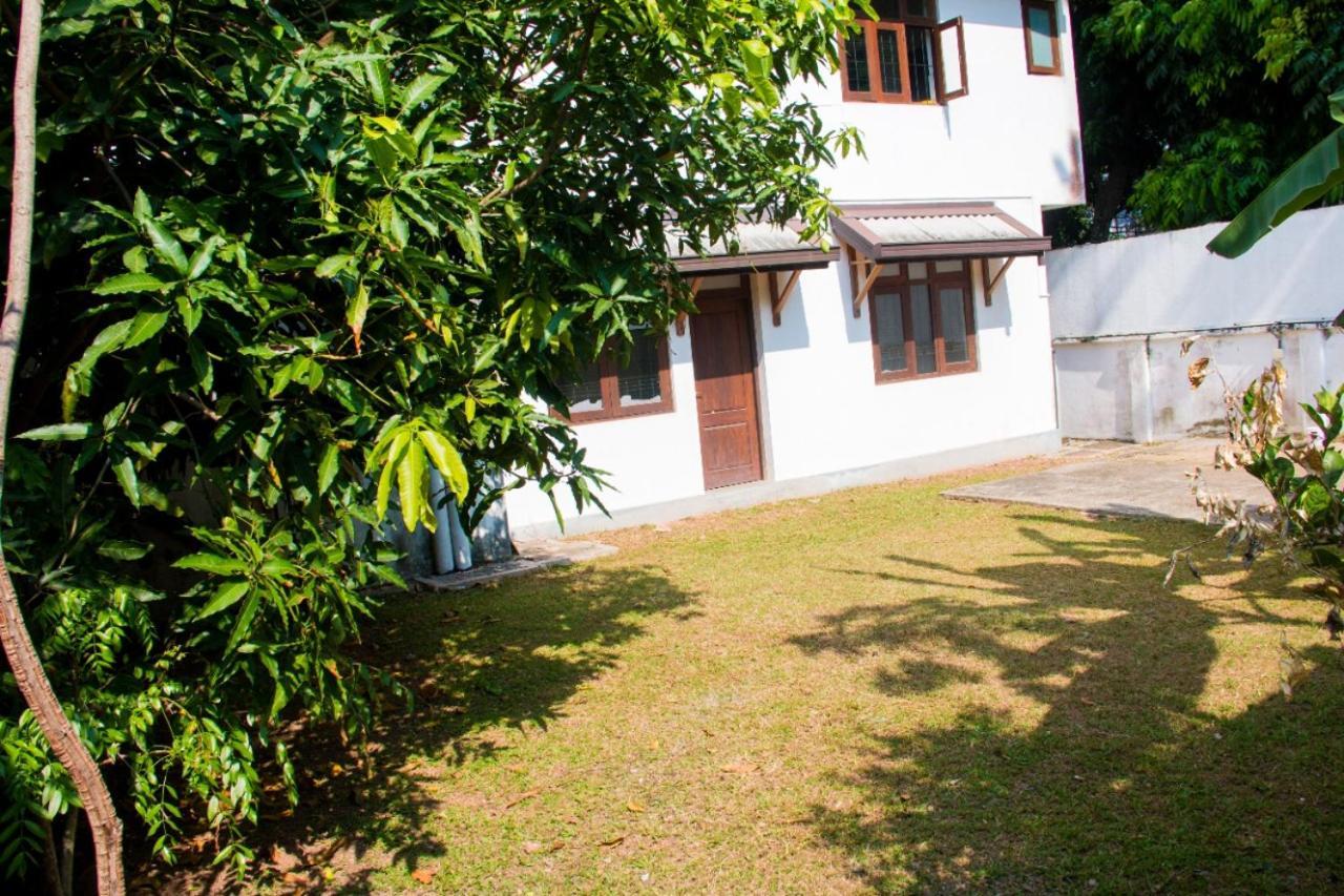 Battaramulla Boutique Villa Sri Jayewardenepura Kotte Luaran gambar